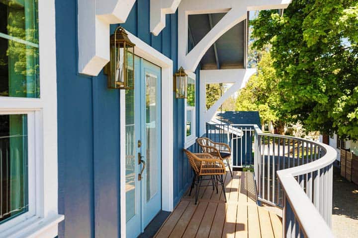 You are currently viewing 8 Ways ADUs Enhance Property Value and Elevate Your Lifestyle