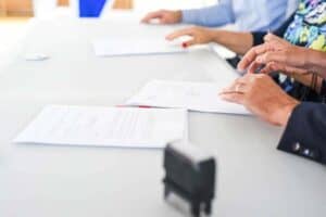 Read more about the article How to Prepare for Your First Meeting with a General Contractor